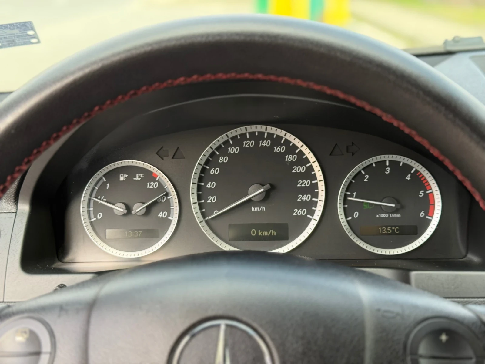 Mercedes-Benz C 200, снимка 4 - Автомобили и джипове - 53752979