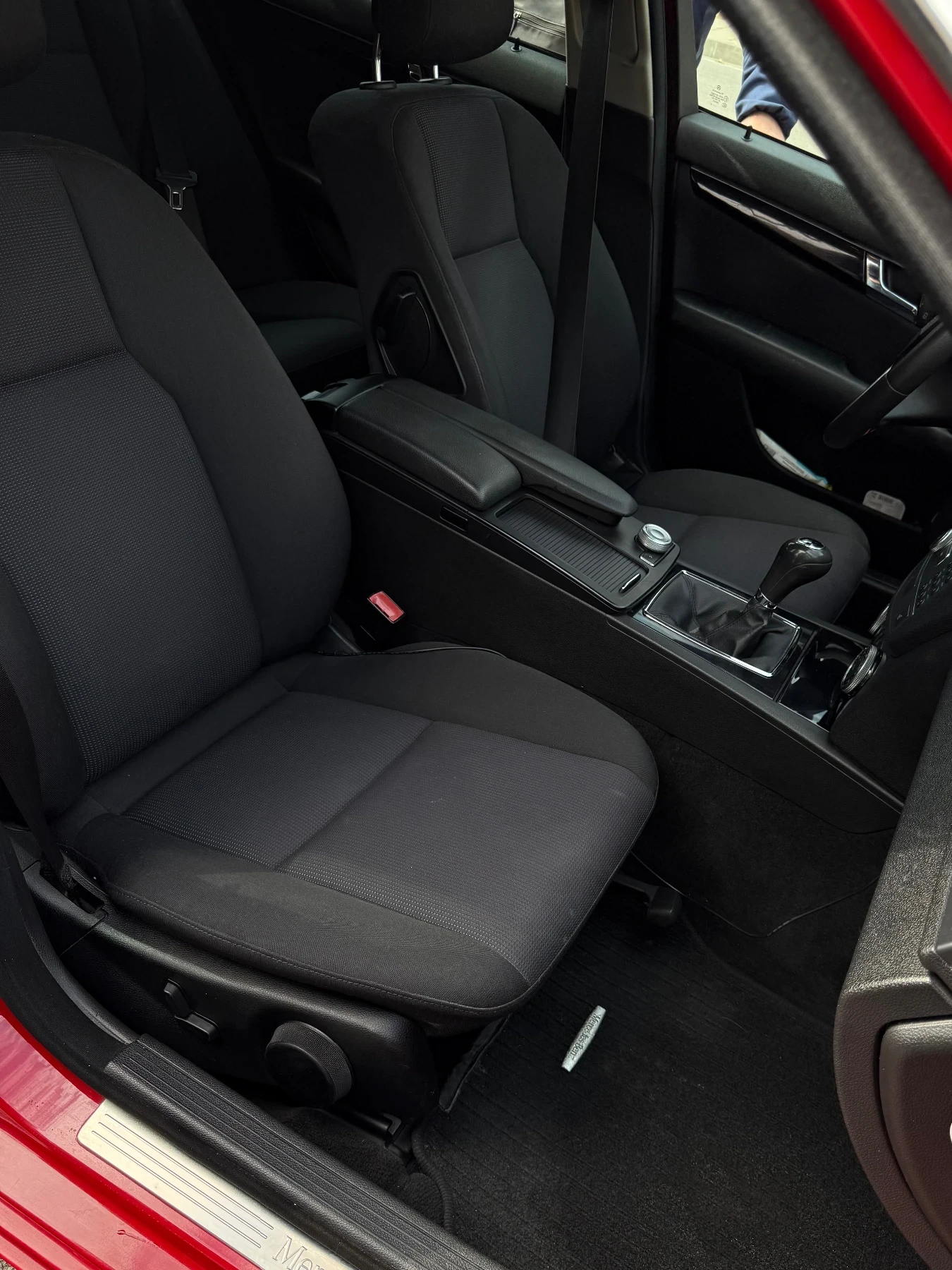 Mercedes-Benz C 200, снимка 6 - Автомобили и джипове - 53752979