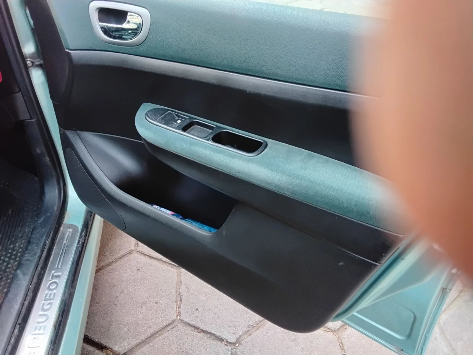 Peugeot 307 SW  HDI, снимка 7 - Автомобили и джипове - 53905792