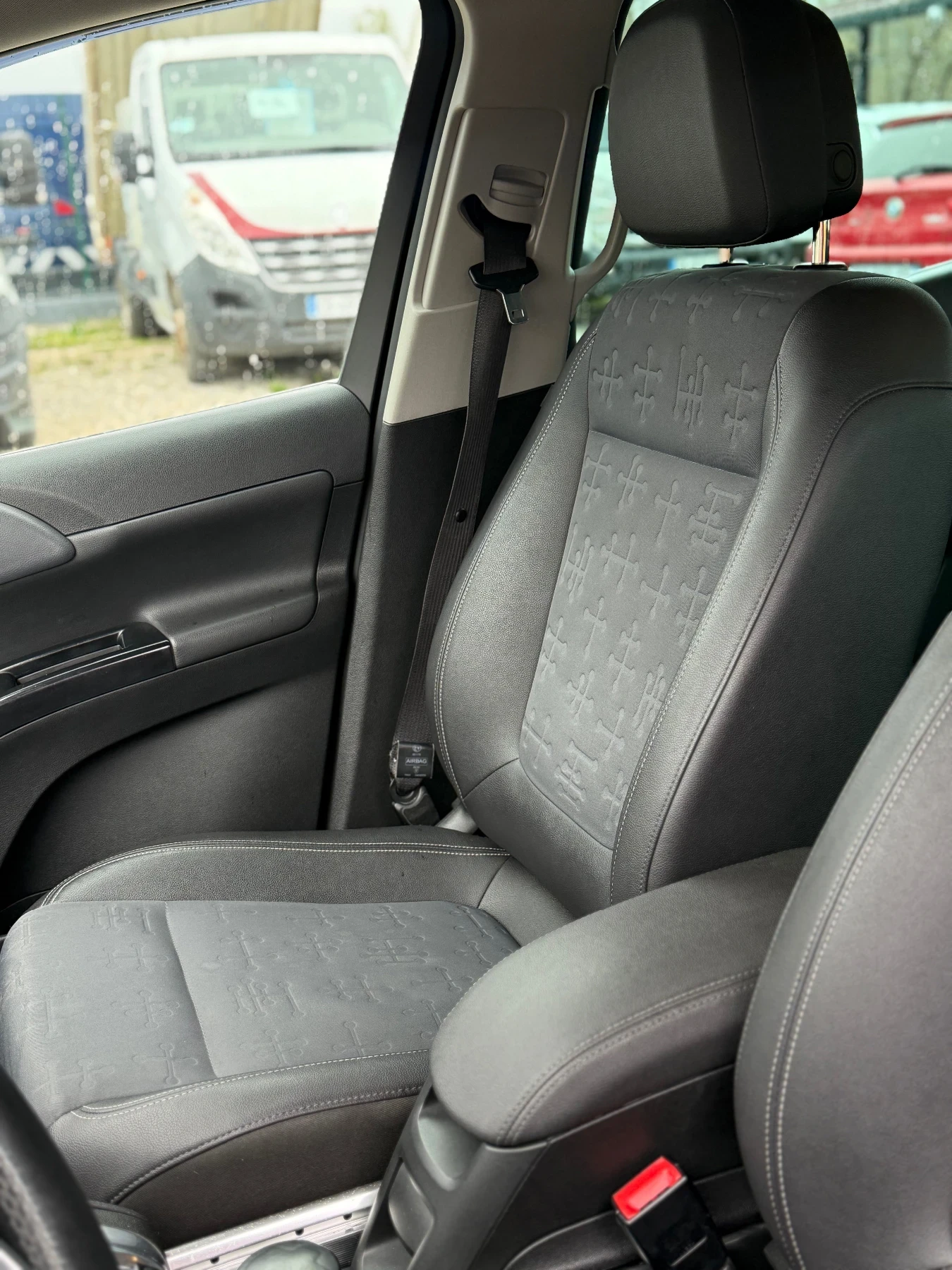 Opel Meriva B / 1.7DCTI, снимка 7 - Автомобили и джипове - 54164000