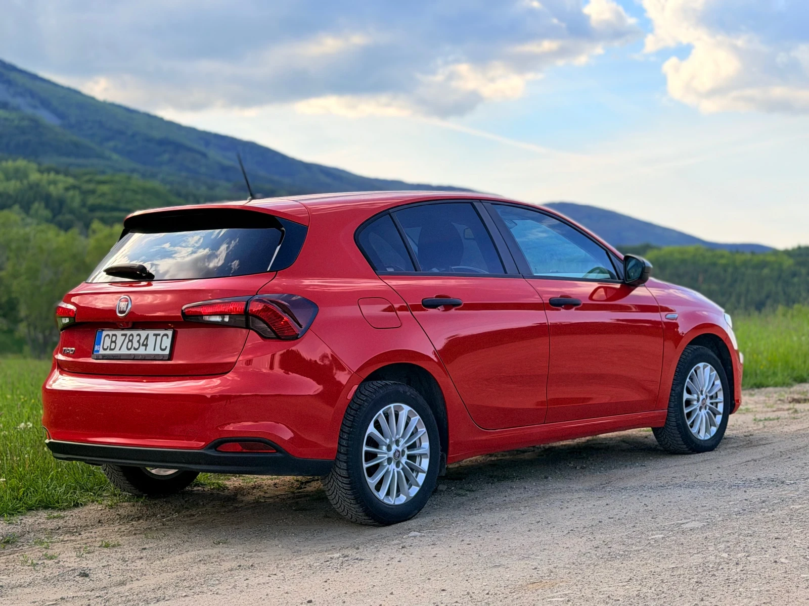 Fiat Tipo 2 год гаранция, 10 000км, опция за лизинг, снимка 2 - Автомобили и джипове - 54709309