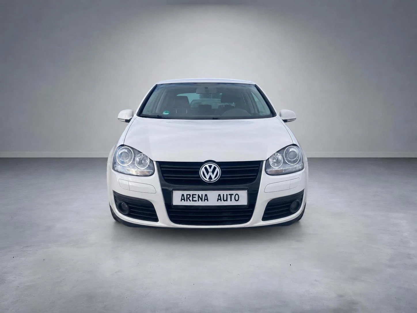 VW Golf 2.0 TDI GT, снимка 11 - Автомобили и джипове - 55274286