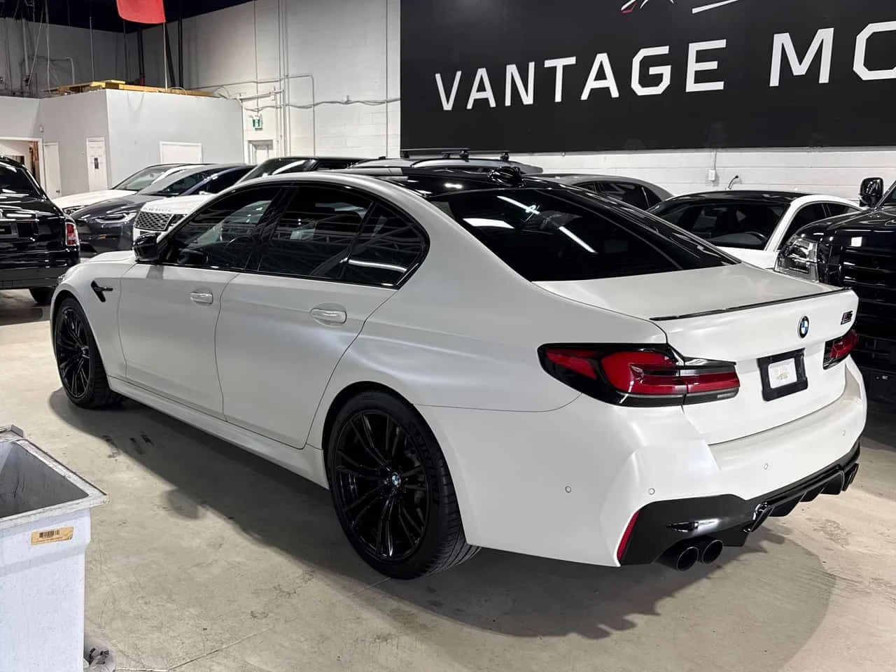 BMW M5 * Competition * CARFAX * ОПЦИЯ ЗА ФИНАНСИРАНЕ , снимка 2 - Автомобили и джипове - 55504653