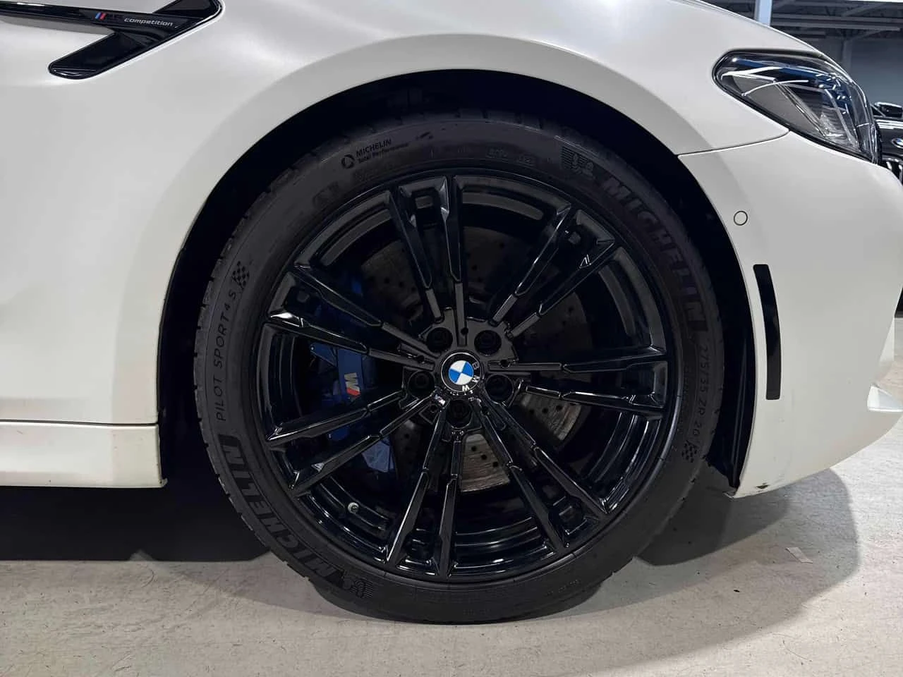 BMW M5 * Competition * CARFAX * ОПЦИЯ ЗА ФИНАНСИРАНЕ , снимка 7 - Автомобили и джипове - 55504653