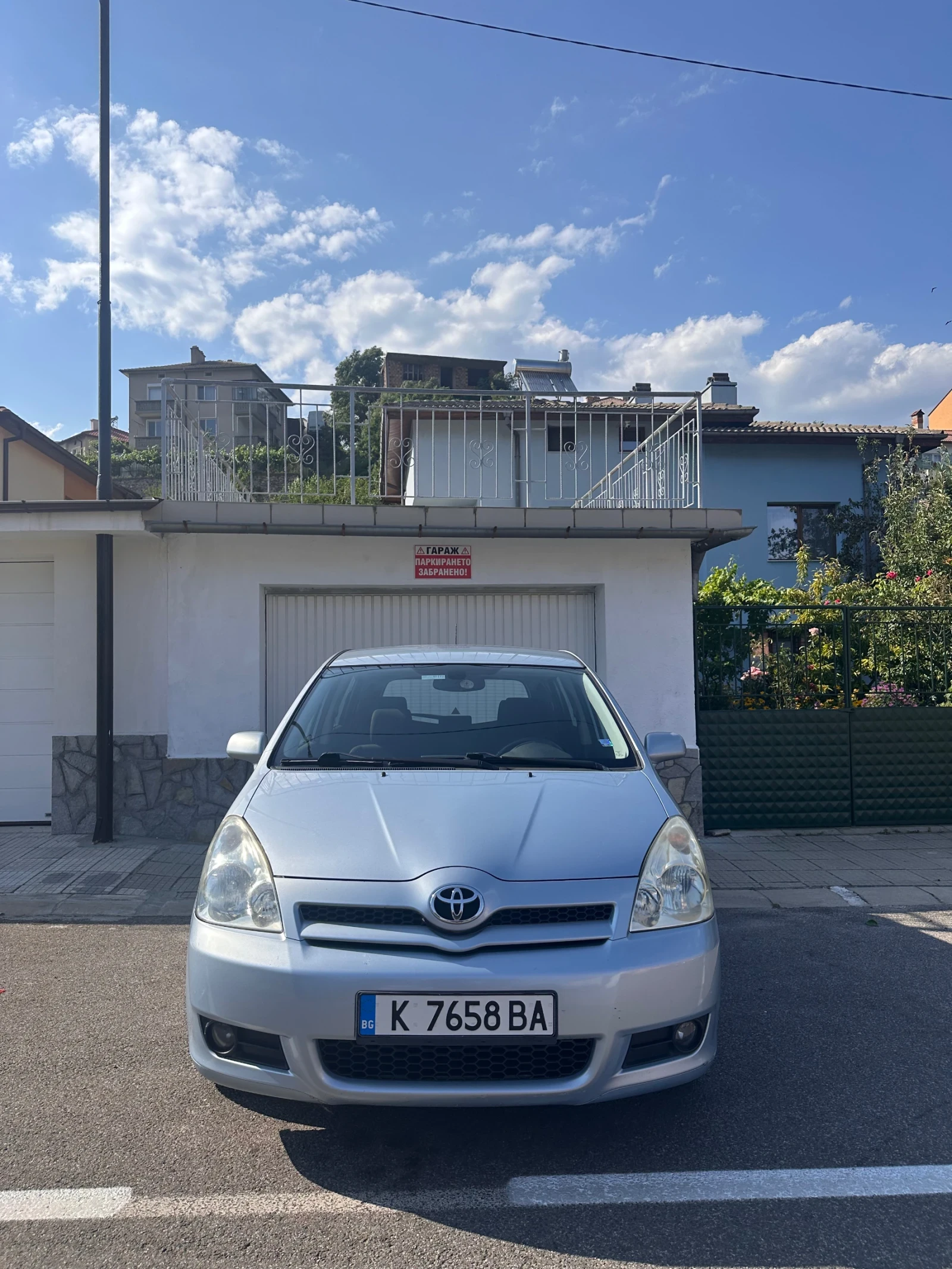 Toyota Corolla verso 1.8 VVT-i, снимка 2 - Автомобили и джипове - 55849898