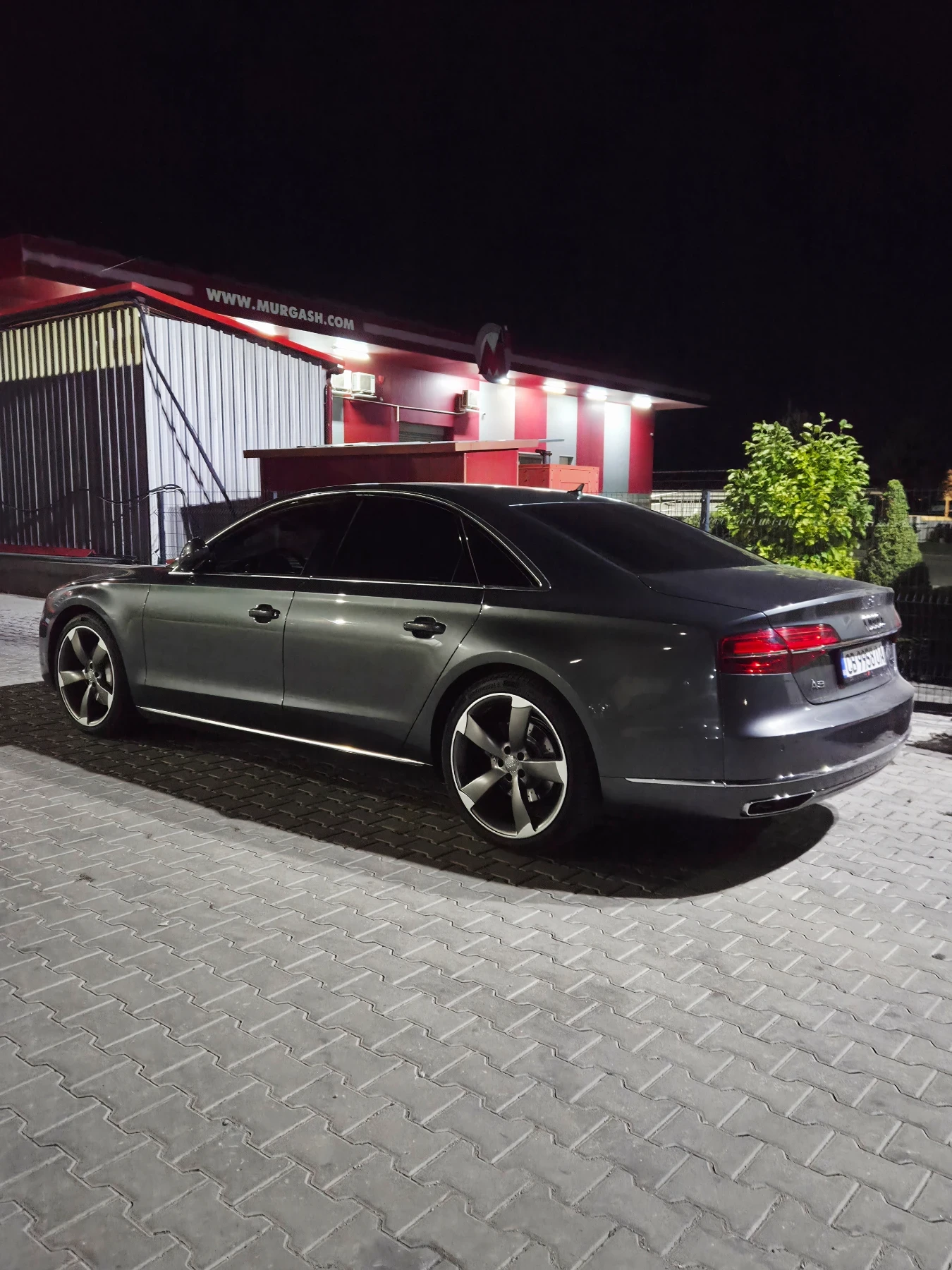 Audi A8