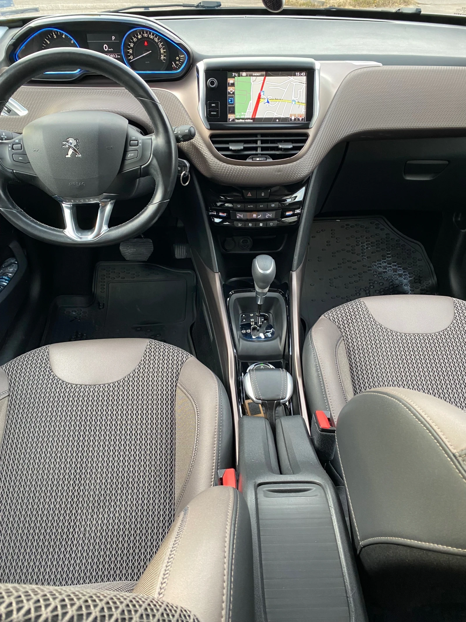 Peugeot 2008 Alure, снимка 6 - Автомобили и джипове - 56149420