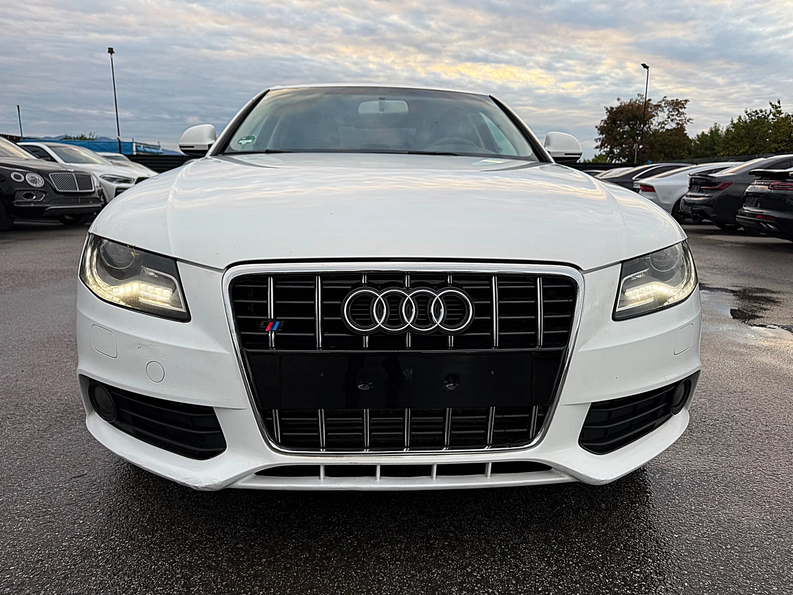 Audi A4 S4 OPTIK-LED-XENON-6skorosti-GERMANIA !!!