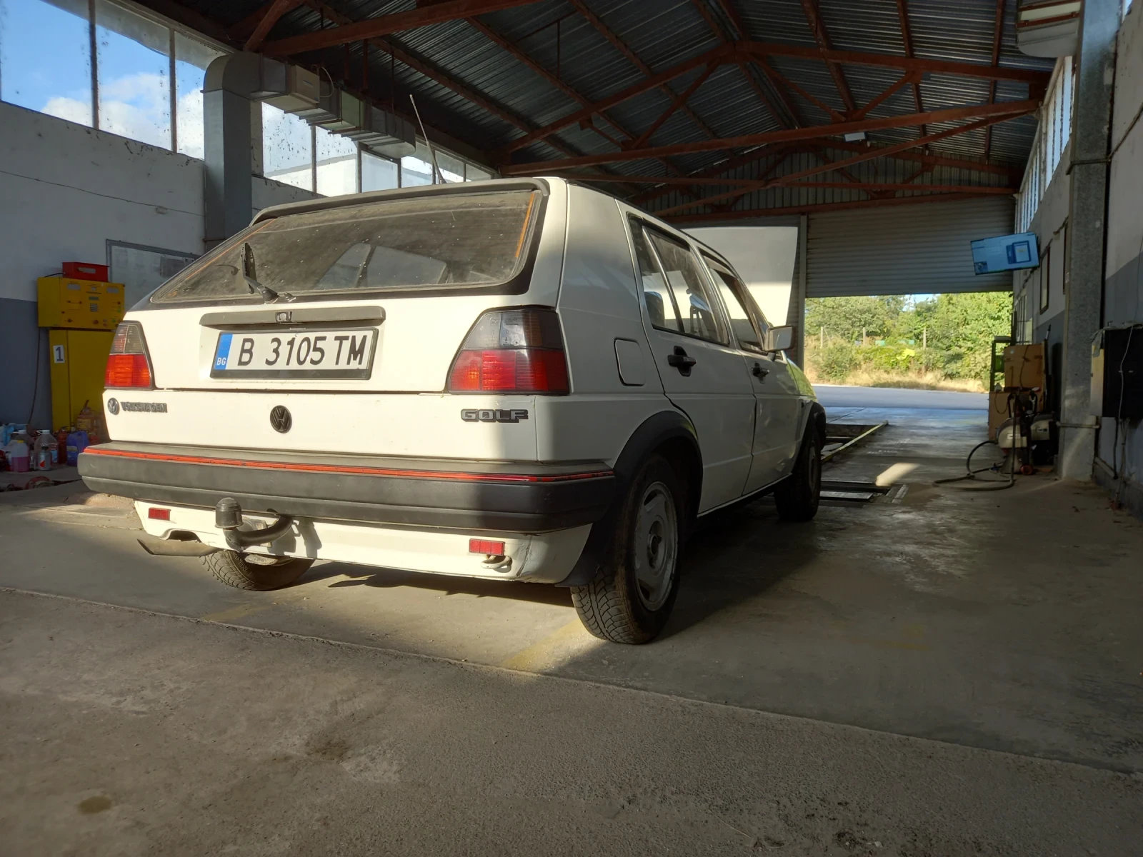 VW Golf 1 .6 D, снимка 2 - Автомобили и джипове - 56588115