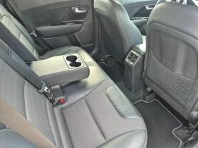 Kia Niro 77.000 КМ.ХИБРИД, снимка 11