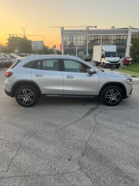 Mercedes-Benz GLA Full Led* Digital* Cam* Distr* Lane* , снимка 4
