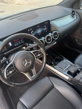 Mercedes-Benz GLA Full Led* Digital* Cam* Distr* Lane* , снимка 11