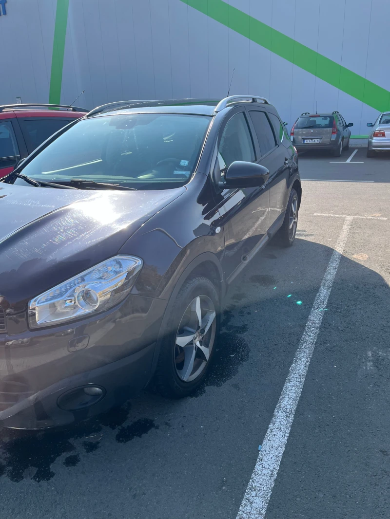 Nissan Qashqai, снимка 3 - Автомобили и джипове - 48023939