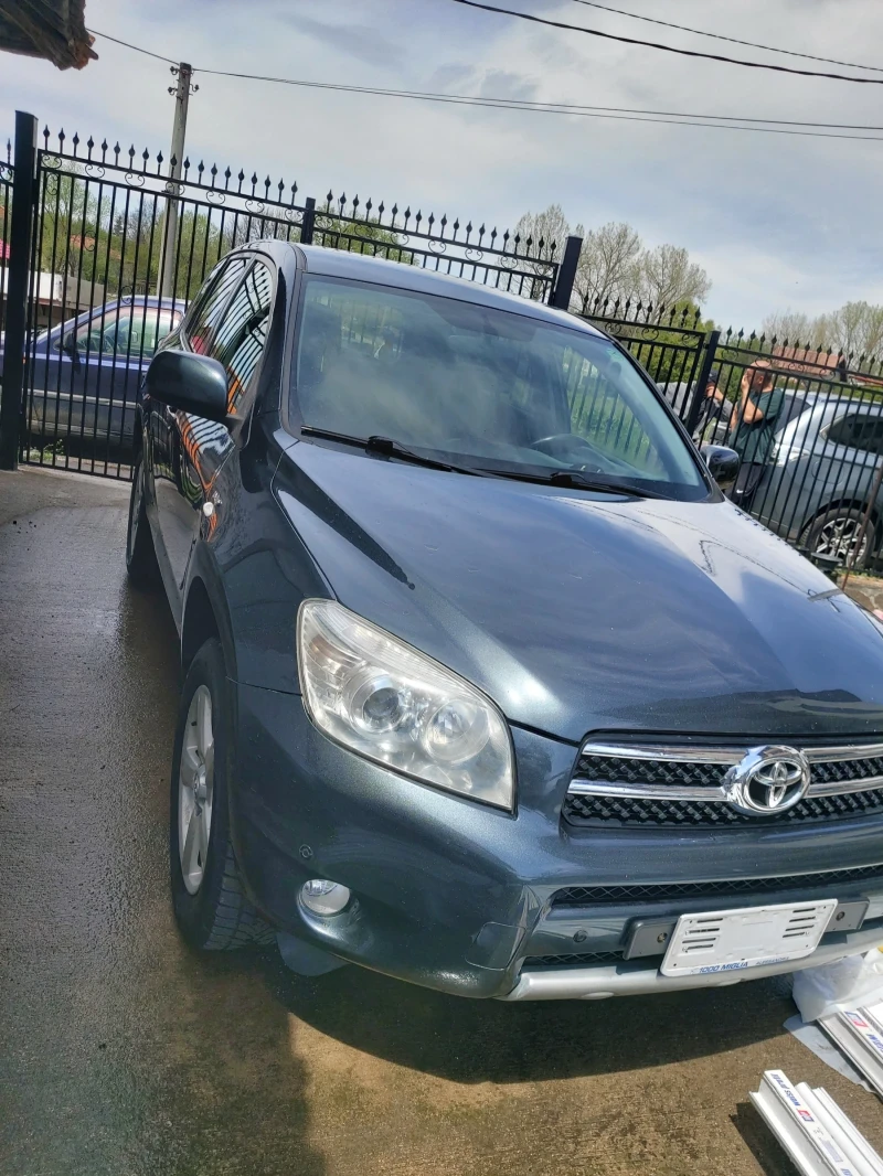 Toyota Rav4 2.2 D-4D 4x4, снимка 3 - Автомобили и джипове - 52451074