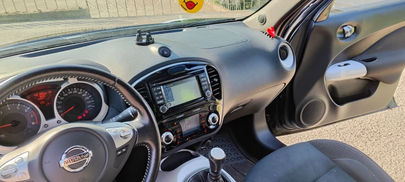 Nissan Juke, снимка 12 - Автомобили и джипове - 52272470