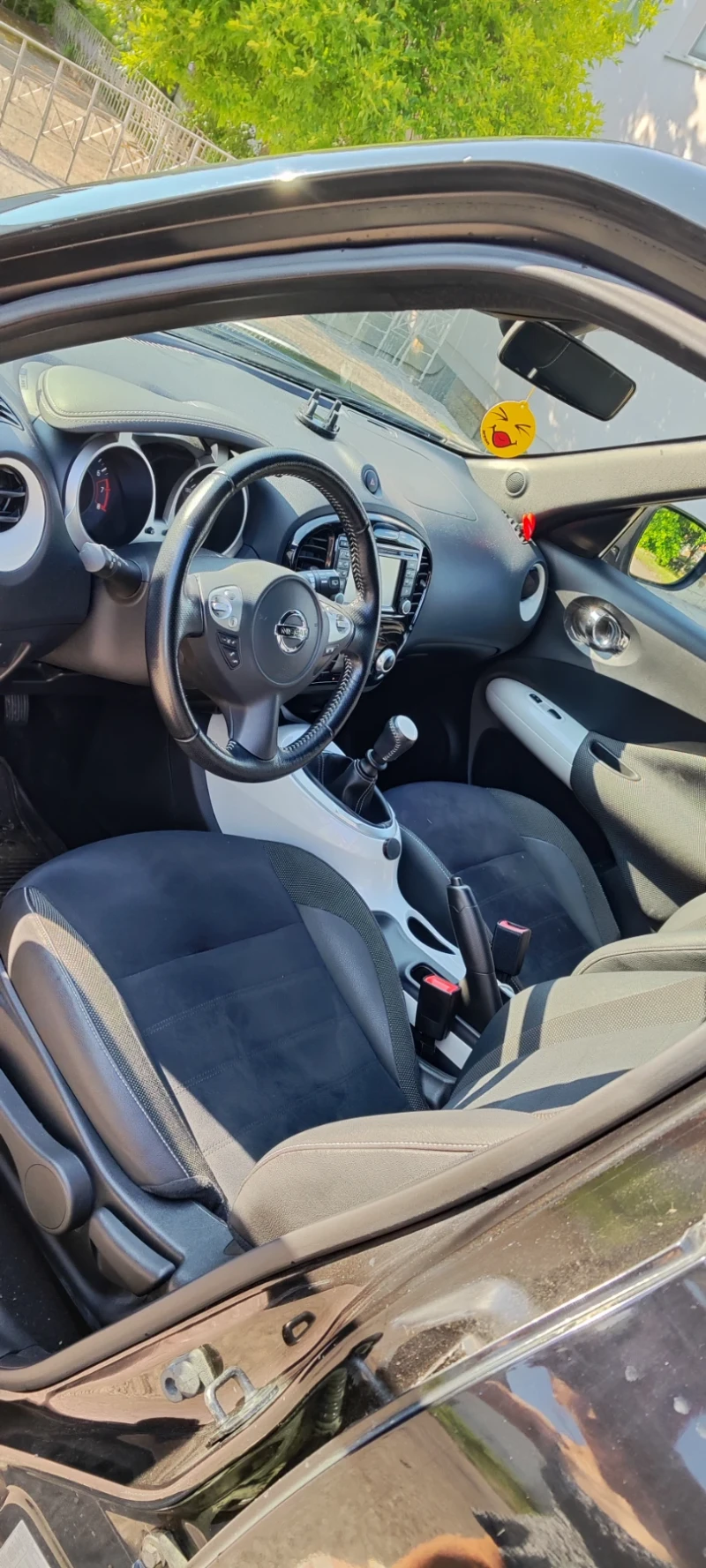 Nissan Juke, снимка 4 - Автомобили и джипове - 52272470