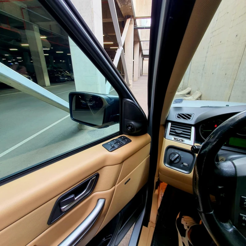Land Rover Range Rover Sport 4.4 , снимка 9 - Автомобили и джипове - 51635556