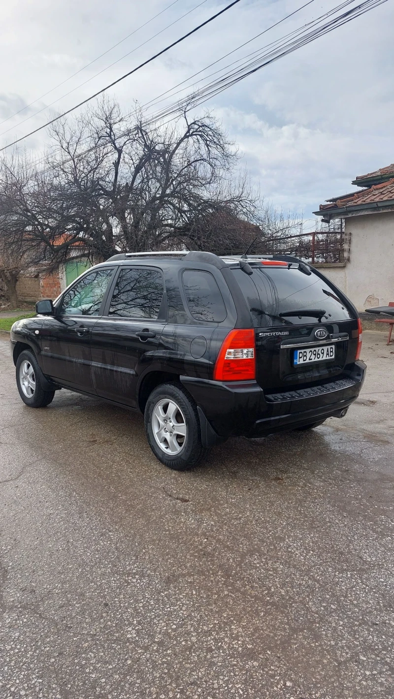 Kia Sportage 2.0i газ , снимка 5 - Автомобили и джипове - 53000831