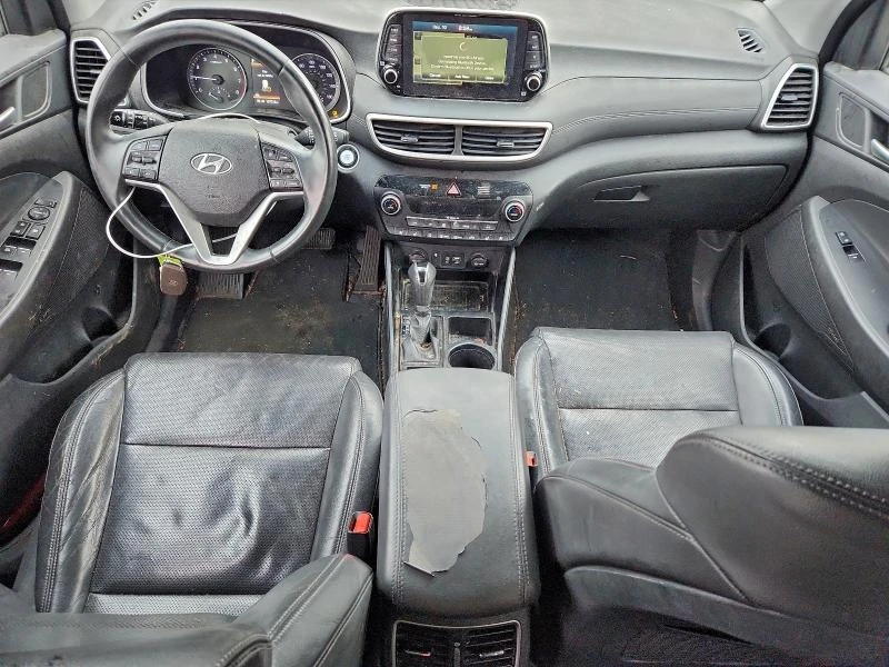 Hyundai Tucson 2.4L 4 All wheel drive, снимка 11 - Автомобили и джипове - 52906465