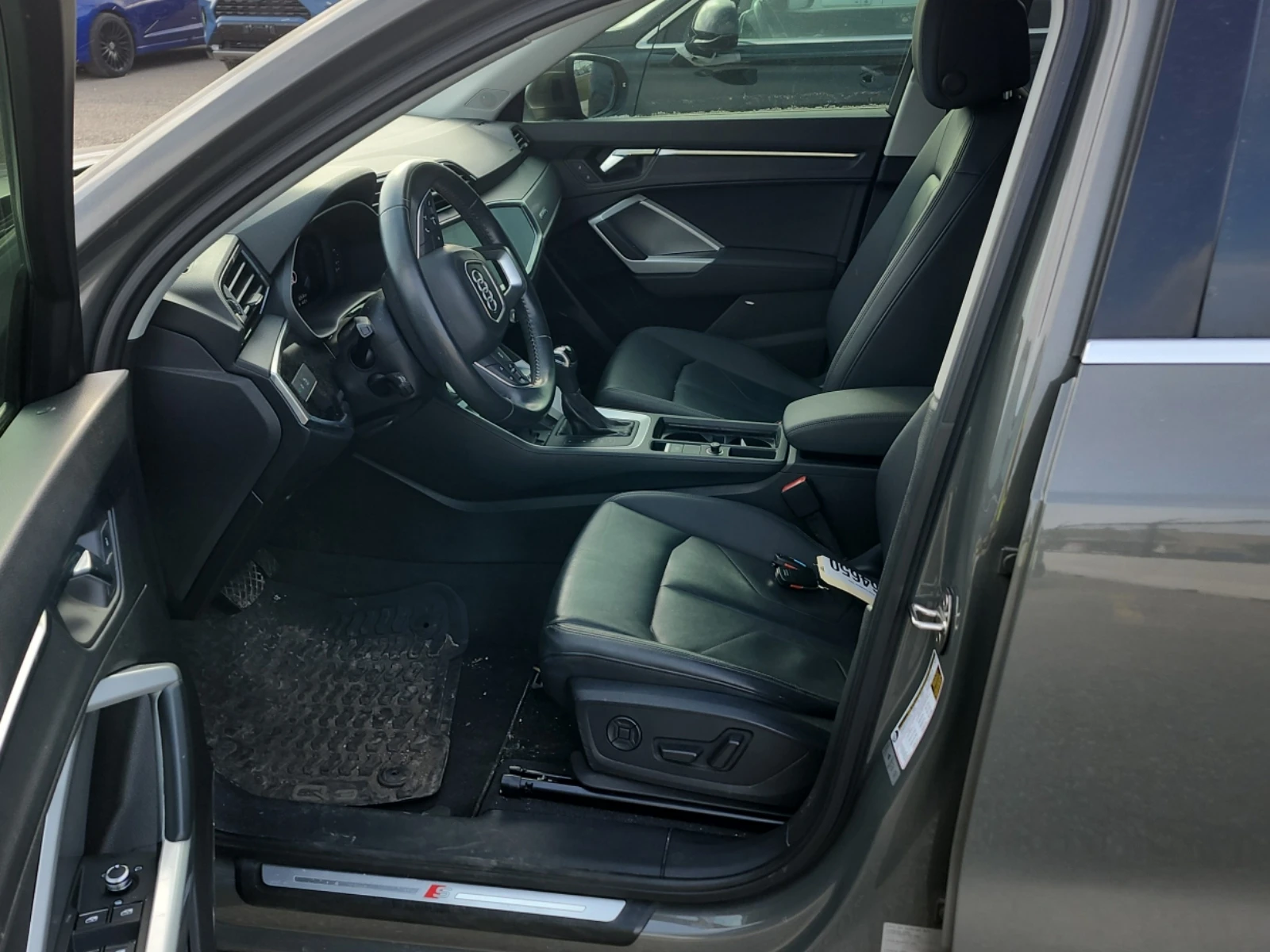 Audi Q3 * PROGRESSIV* * АвтоКредит*  - изображение 3