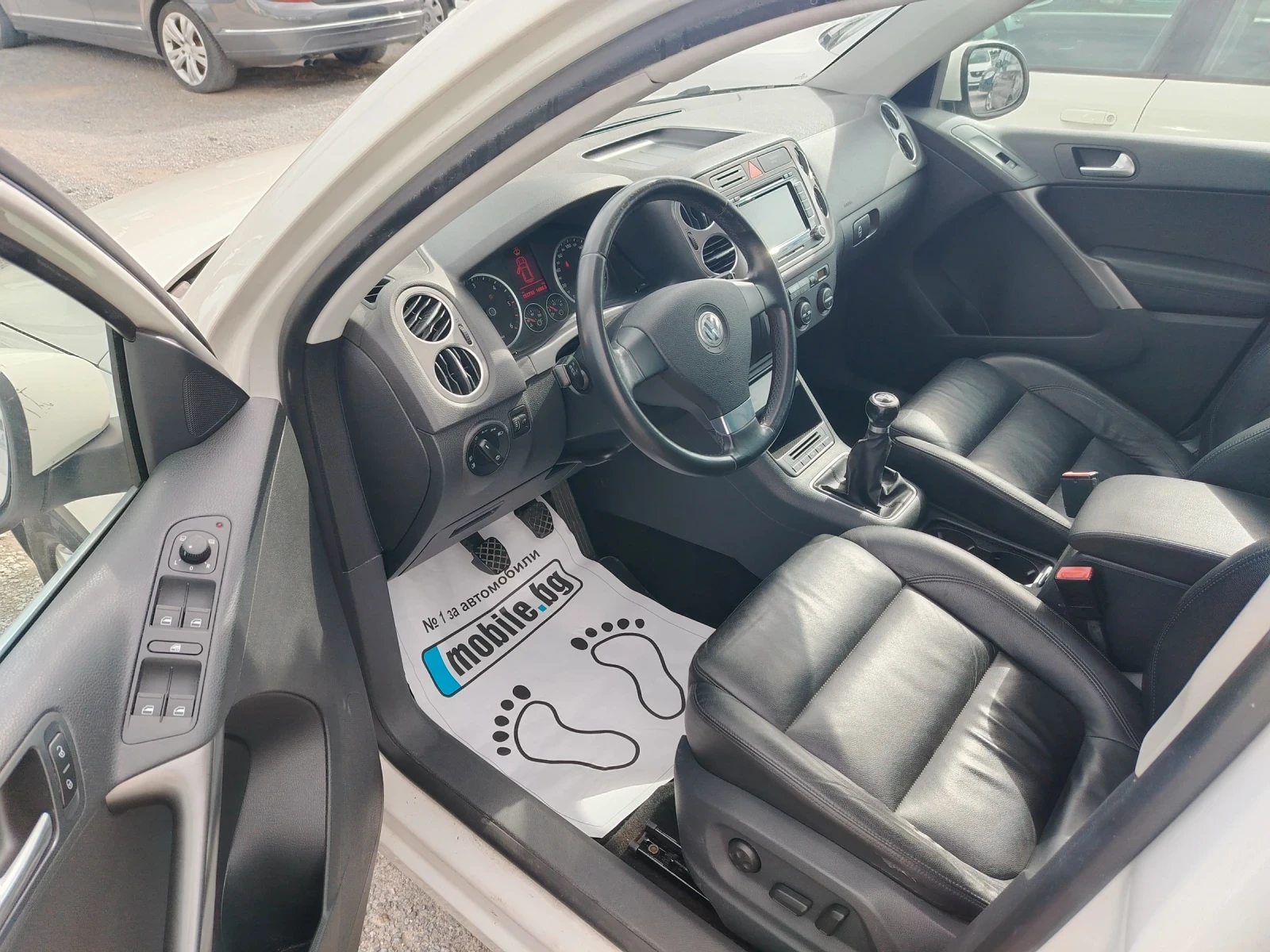 VW Tiguan 2.0 TDI 4MOTION PANORAMA  - изображение 9