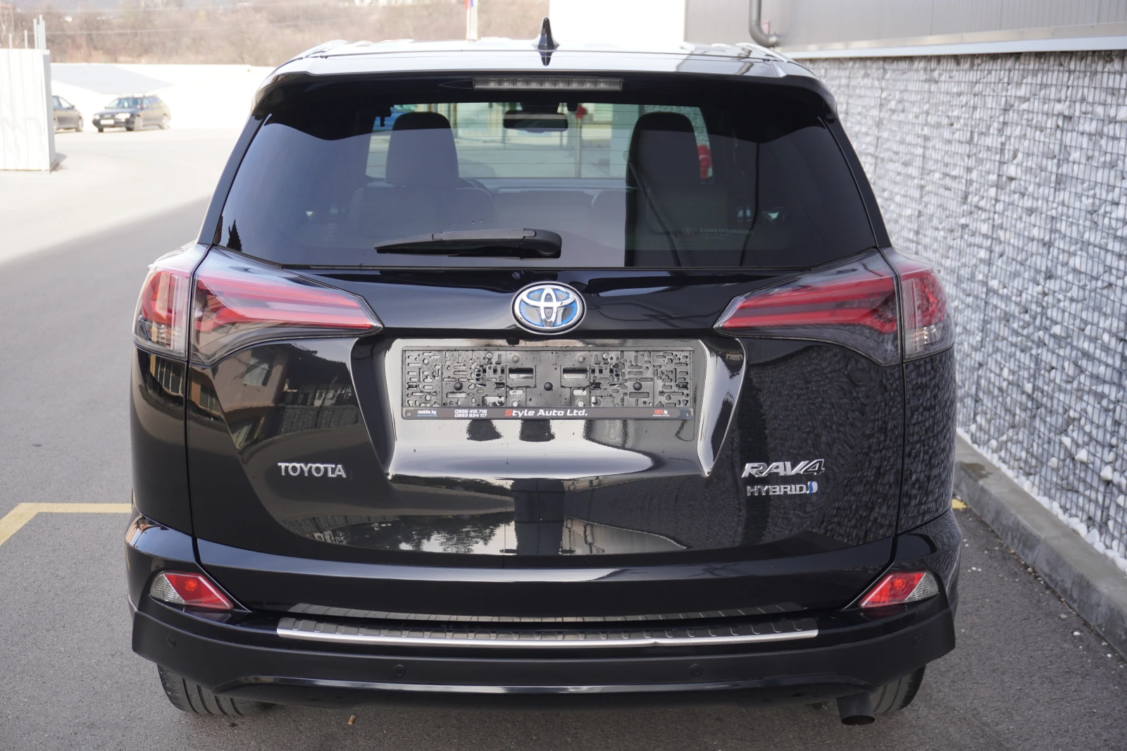 Toyota Rav4 2.5i HYBRID BLACK EDITION, 126.00km!! | Mobile.bg � ����������� 4