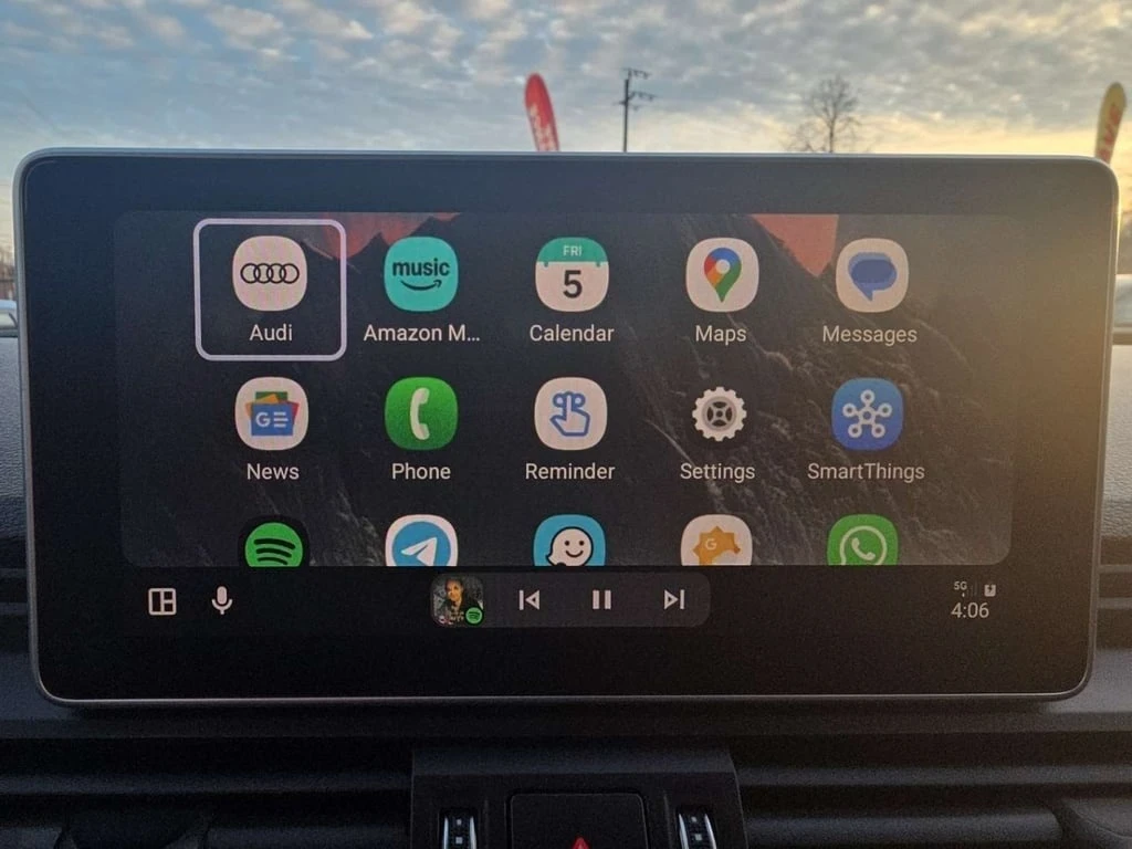 Audi Q5 * quattro Premium Plus * CARFAX * ЦЕНА ДО БГ - изображение 10