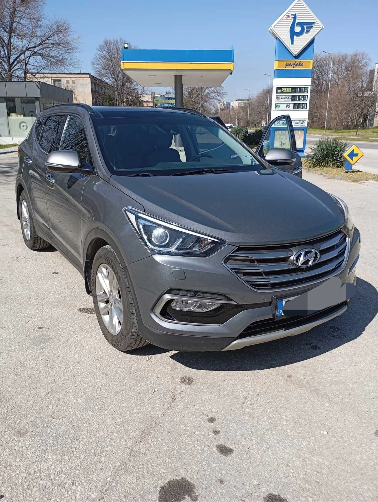 Hyundai Santa fe 2.2 dizel, снимка 2 - Автомобили и джипове - 53996058