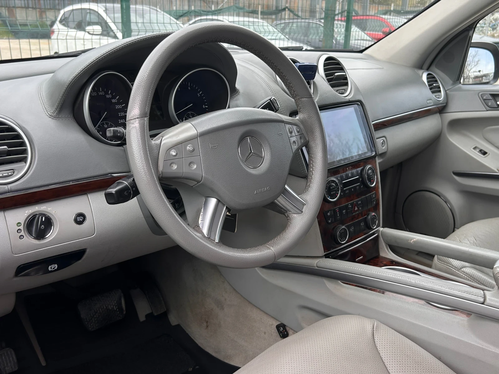 Mercedes-Benz GL 500 Full Gaz, снимка 9 - Автомобили и джипове - 54041269
