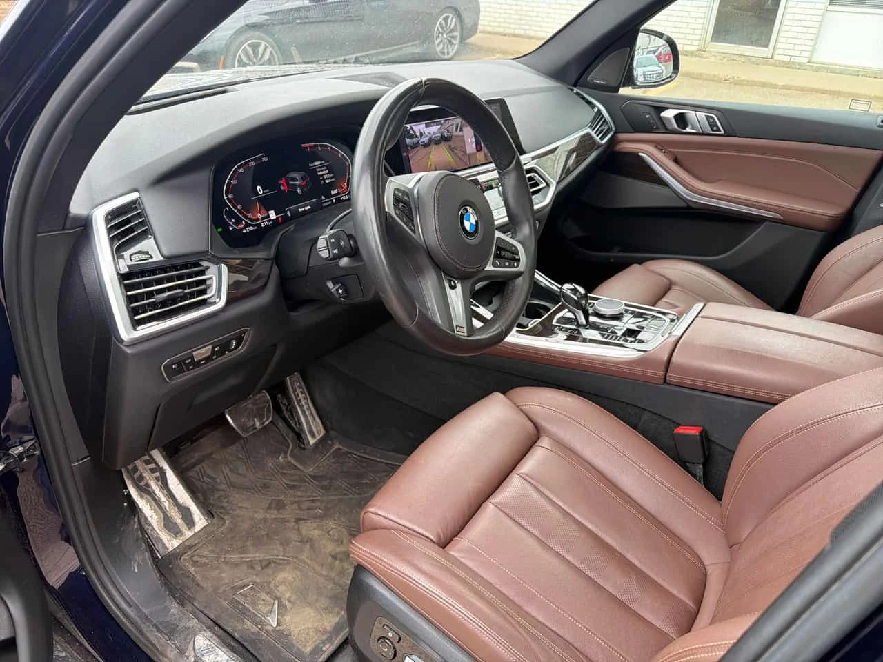 BMW X5 * xDrive40i * ЛАЗЕР * ПОДГРЕВИ * ПАНО * CARFAX, снимка 5 - Автомобили и джипове - 54623781