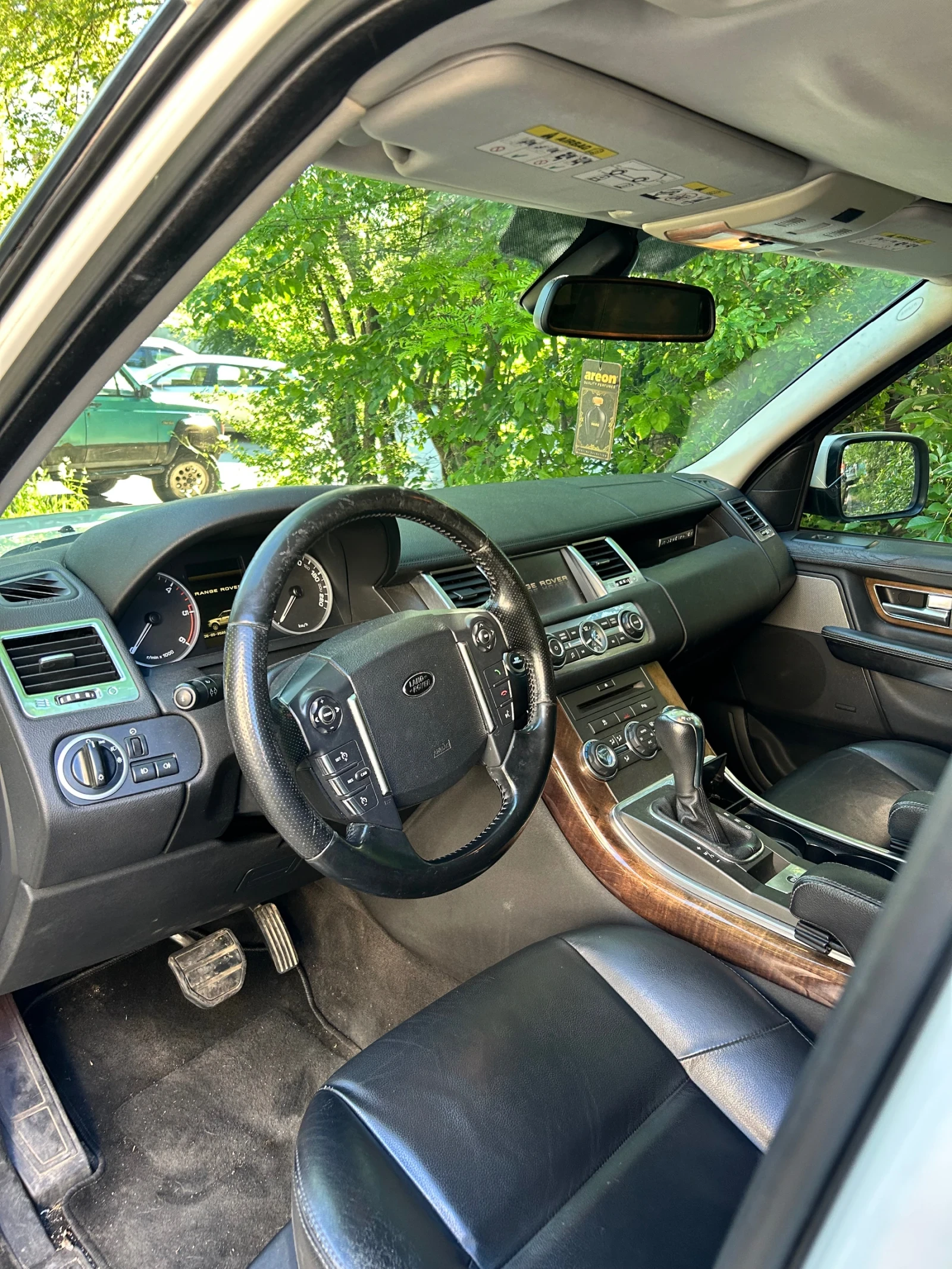 Land Rover Range Rover Sport Autobiography, снимка 5 - Автомобили и джипове - 55304076