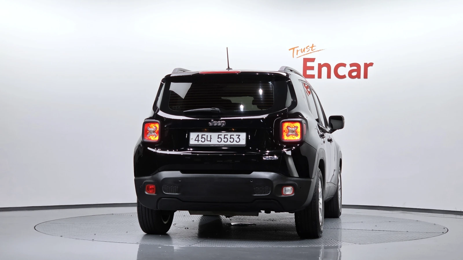 Jeep Renegade 2.4* ПОДГРЕВ ВОЛАН* КРАЙНА ЦЕНА, снимка 4 - Автомобили и джипове - 55318881