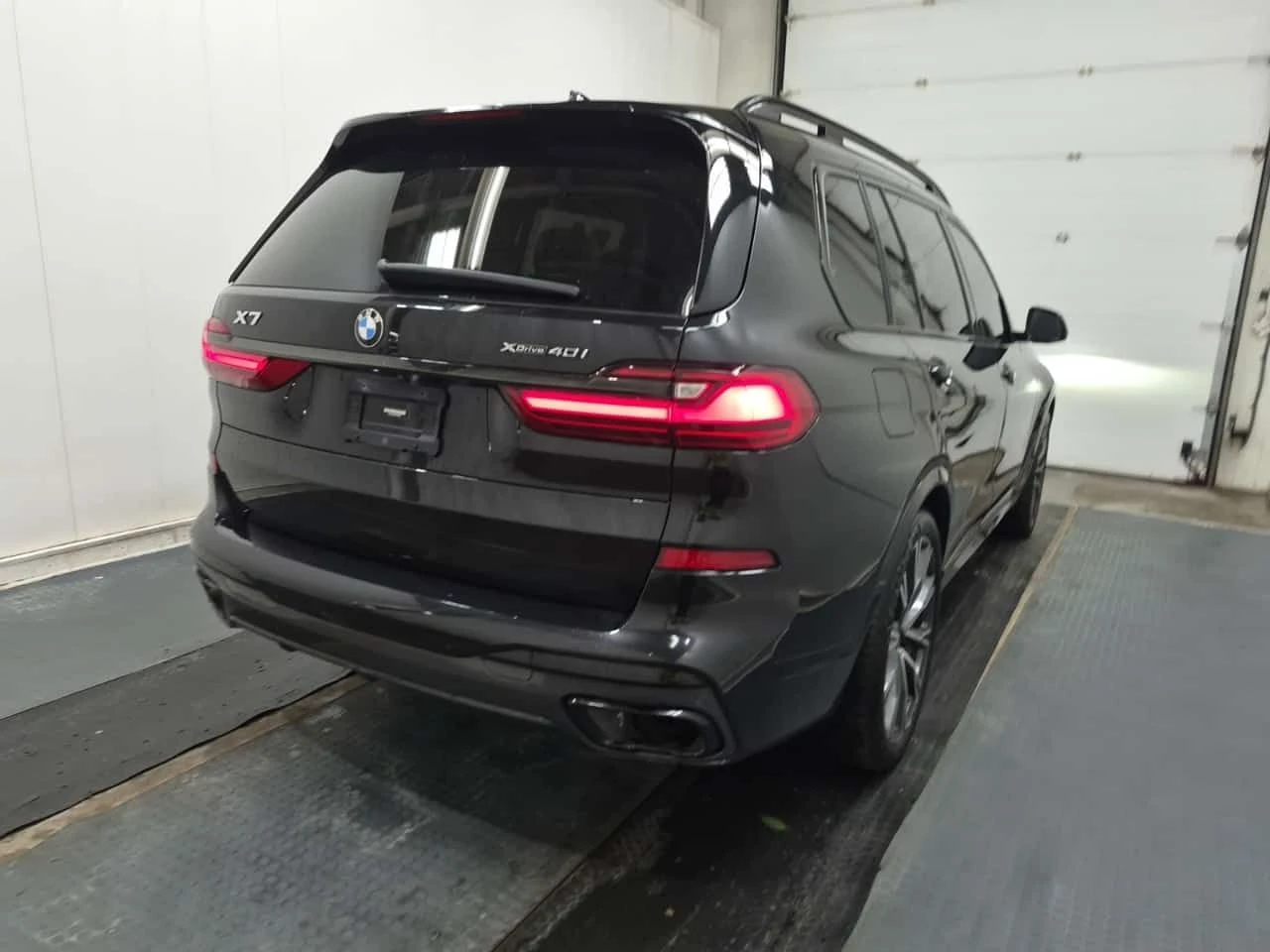 BMW X7 * XDRIVE40I SPORT UTILITY 4D * CARFAX * АВТОКРЕДИТ, снимка 3 - Автомобили и джипове - 55547185
