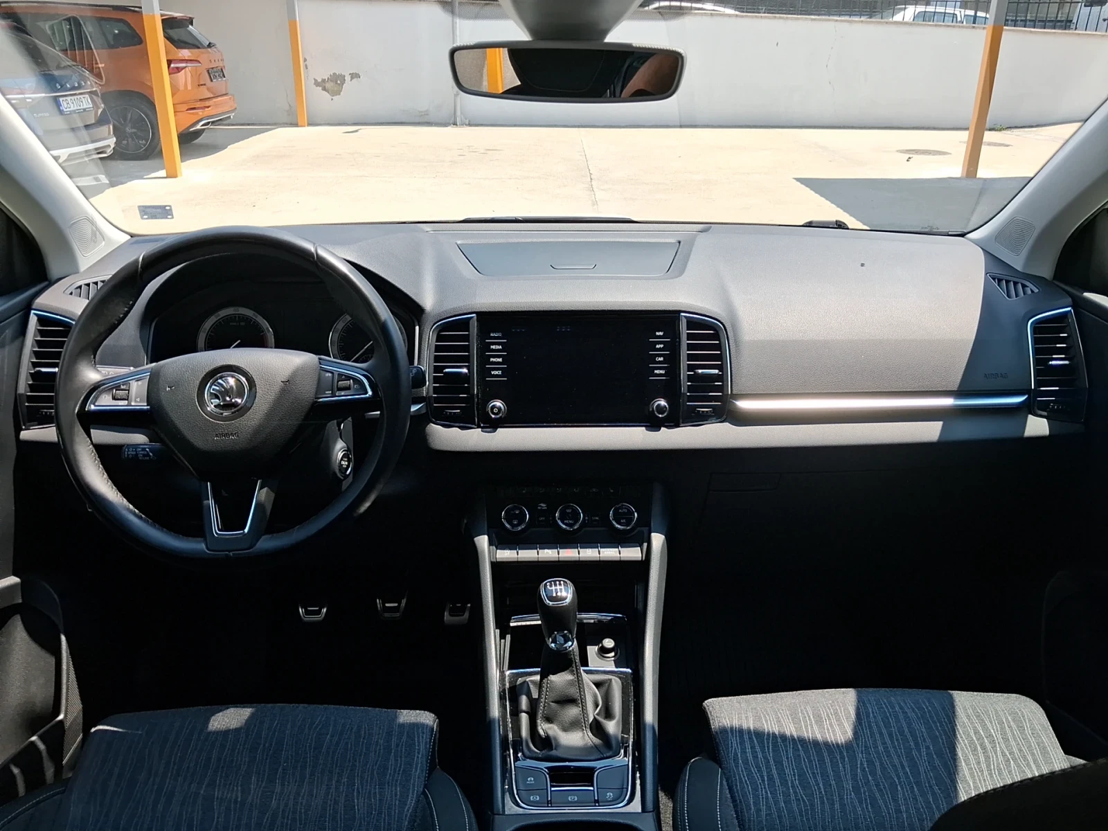 Skoda Karoq, снимка 5 - Автомобили и джипове - 55783584
