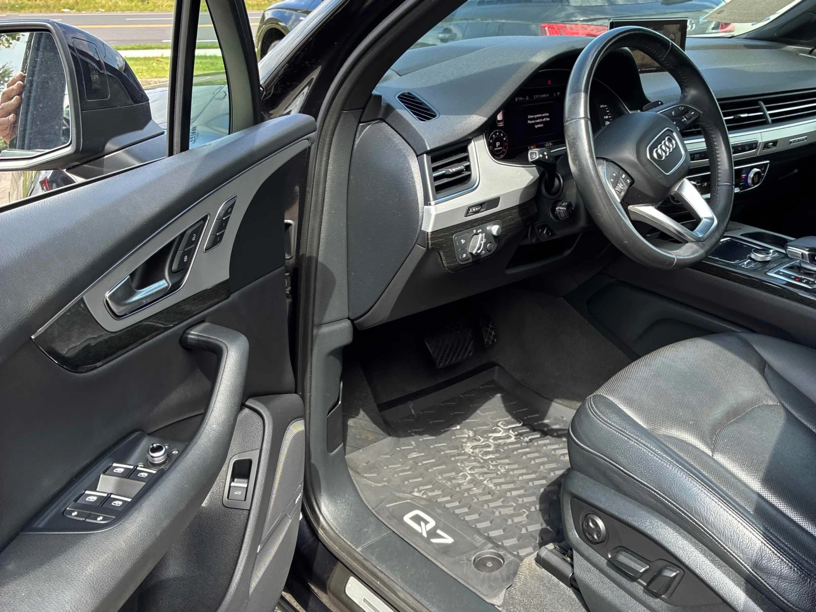 Audi Q7 * Technik * CARFAX * ЦЕНА ДО БГ, снимка 10 - Автомобили и джипове - 55902826