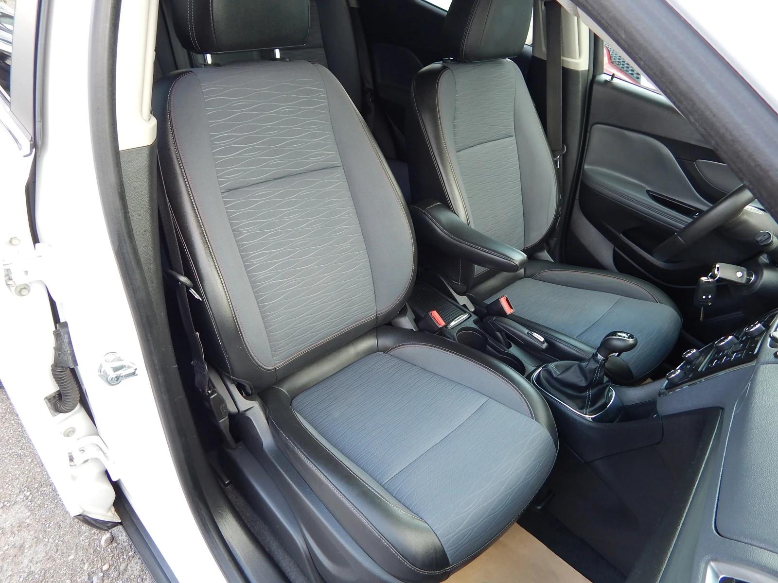 Opel Mokka 1.4T-ГАЗ* COSMO* , снимка 17 - Автомобили и джипове - 55903047