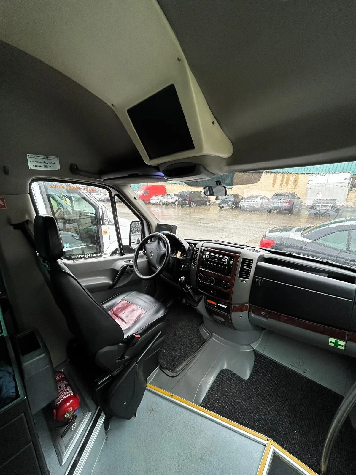 Mercedes-Benz Sprinter 518, снимка 13 - Бусове и автобуси - 53925784