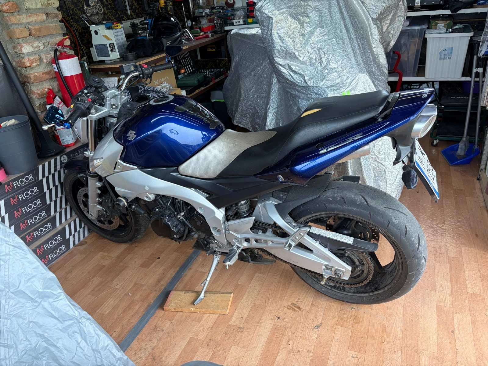 Suzuki Gsr, снимка 2 - Мотоциклети и мототехника - 55681723