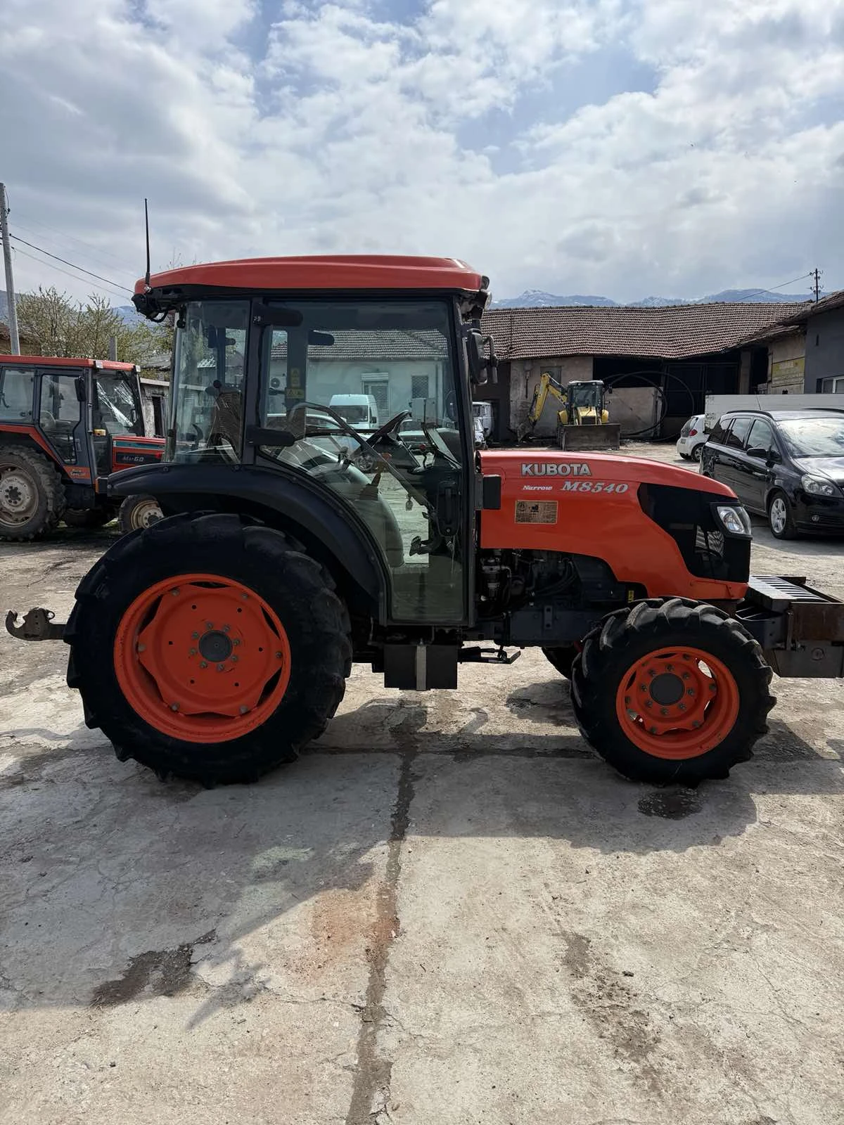 Трактор Kubota M8540 Narrow - изображение 7