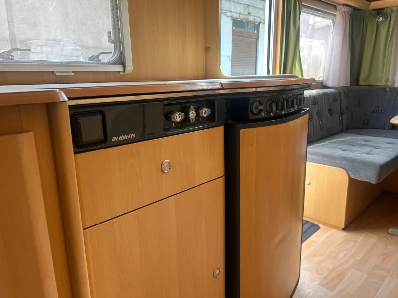 Каравана Dethleffs, снимка 11 - Каравани и кемпери - 51183606