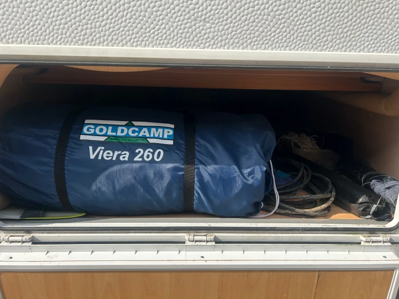 Каравана Dethleffs, снимка 7 - Каравани и кемпери - 51183606