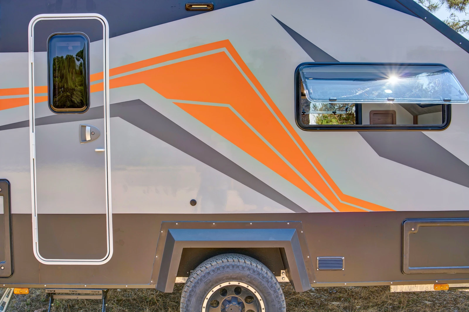 �������� 2023 | Mobile.bg � ����������� 3