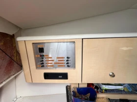 Моторна яхта Maxum, снимка 8