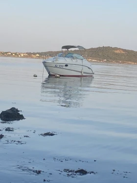 Моторна яхта Maxum, снимка 2