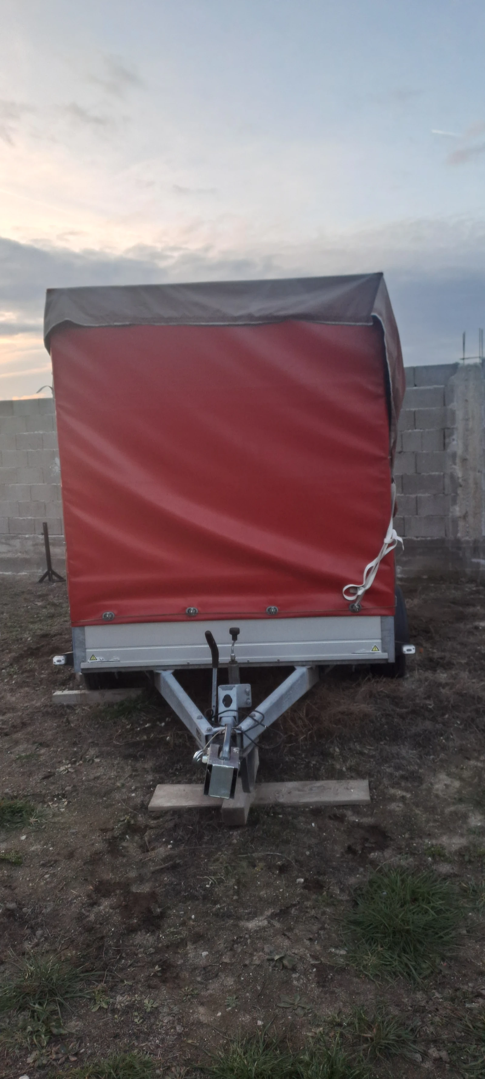 За автомобил Sirius Saris, снимка 5 - Ремаркета - 53541573