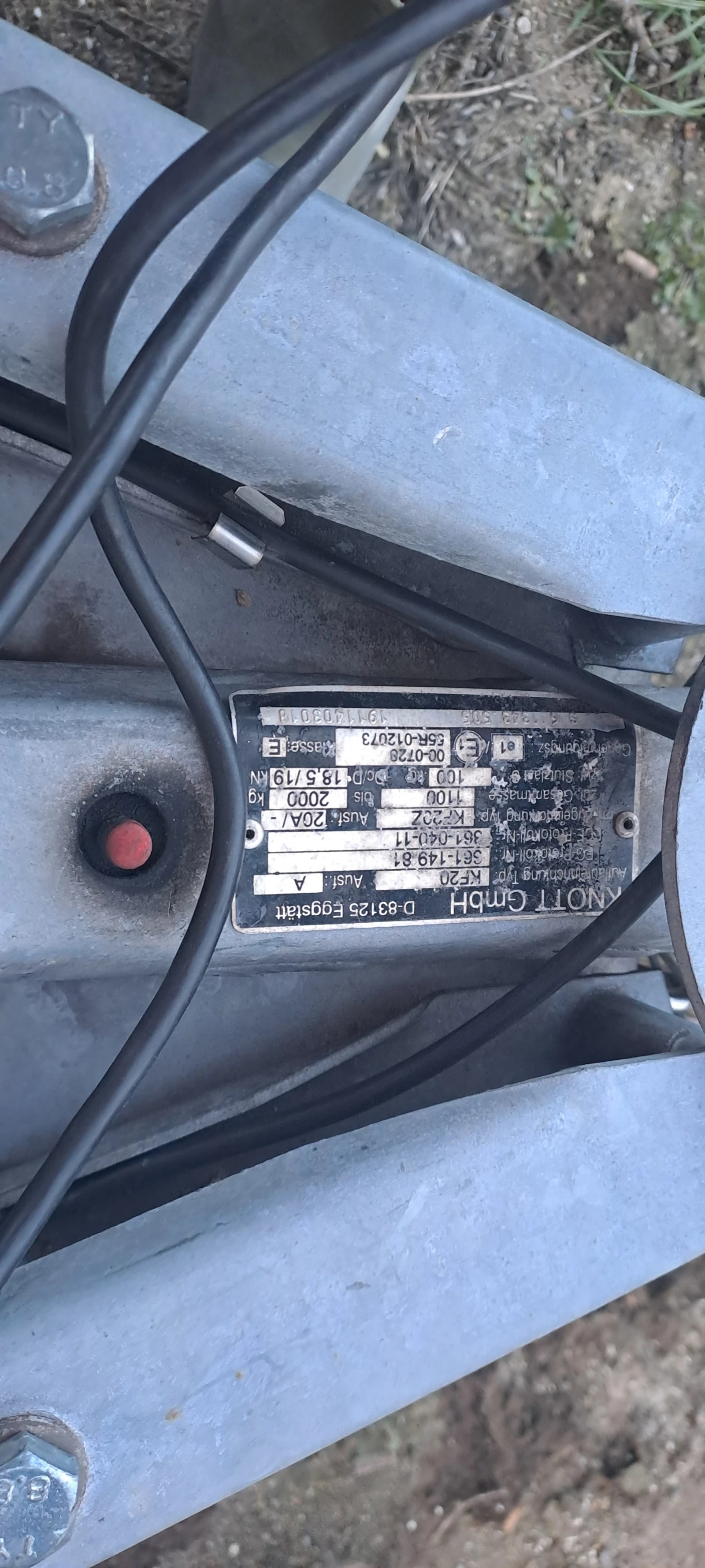 За автомобил Sirius Saris, снимка 7 - Ремаркета - 53541573