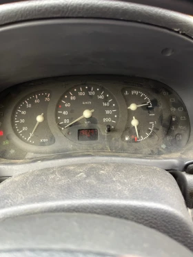 Renault Clio, снимка 9