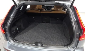 Volvo V60 Cross Country 2nd GEN* T5* PRO* AWD* , снимка 12