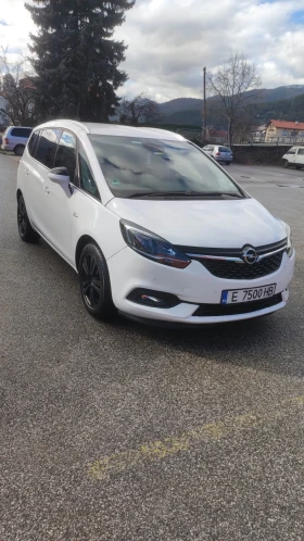 Обява за продажба на Opel Zafira Опел Зафира Таурур 1, 4 ГАЗ LPG БЕНЗИН ~20 890 лв. - изображение 1