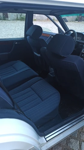Mercedes-Benz E 320 | Mobile.bg    14